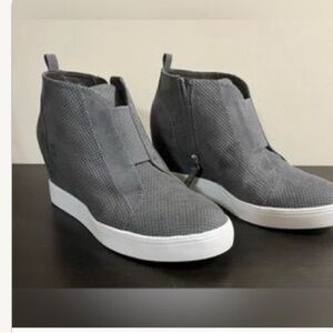 Gray wedge High-Top Sneakers